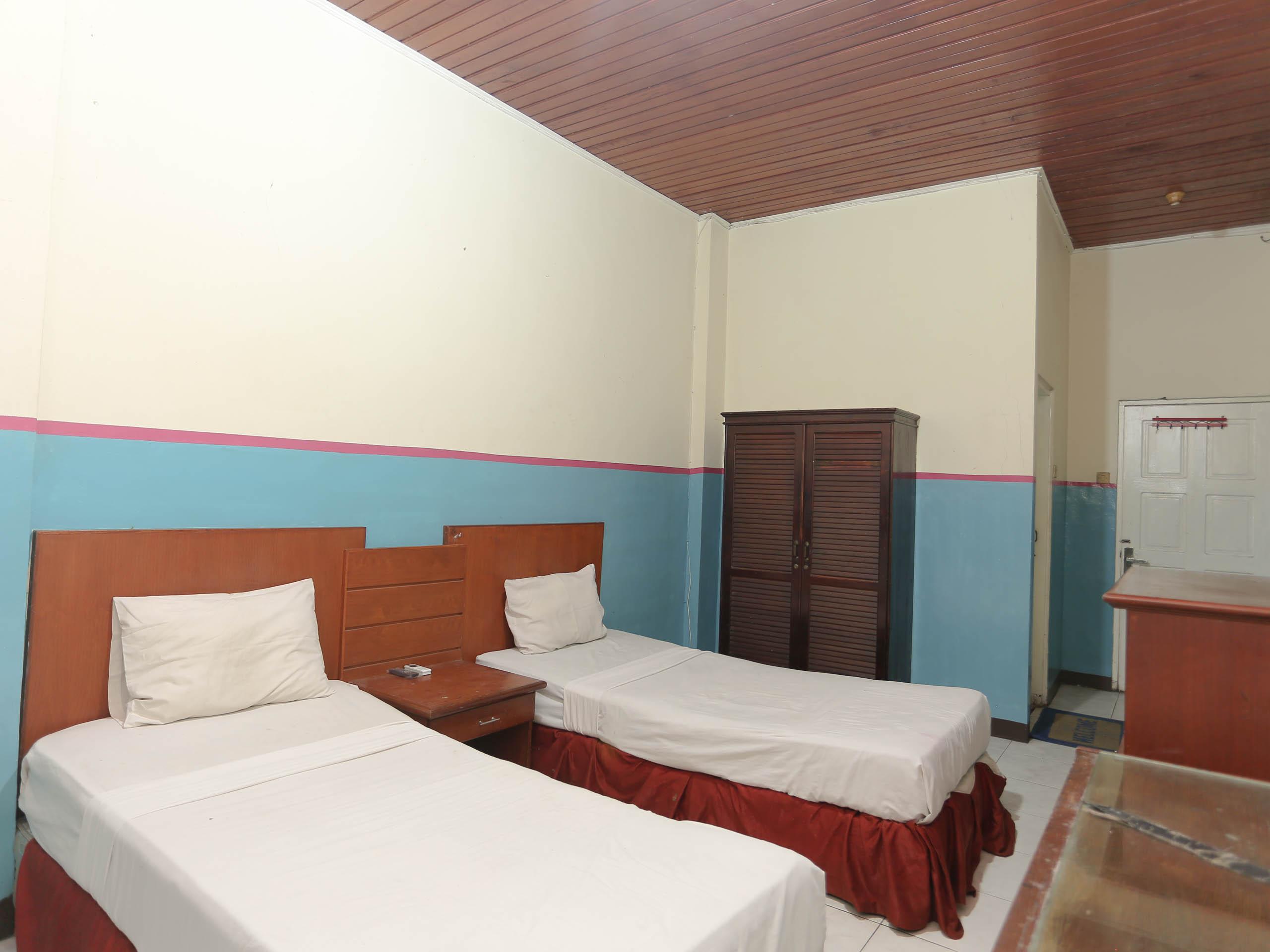 Urbanview Hotel Kharisma Banjarmasin Banjarmasin  Exteriör bild
