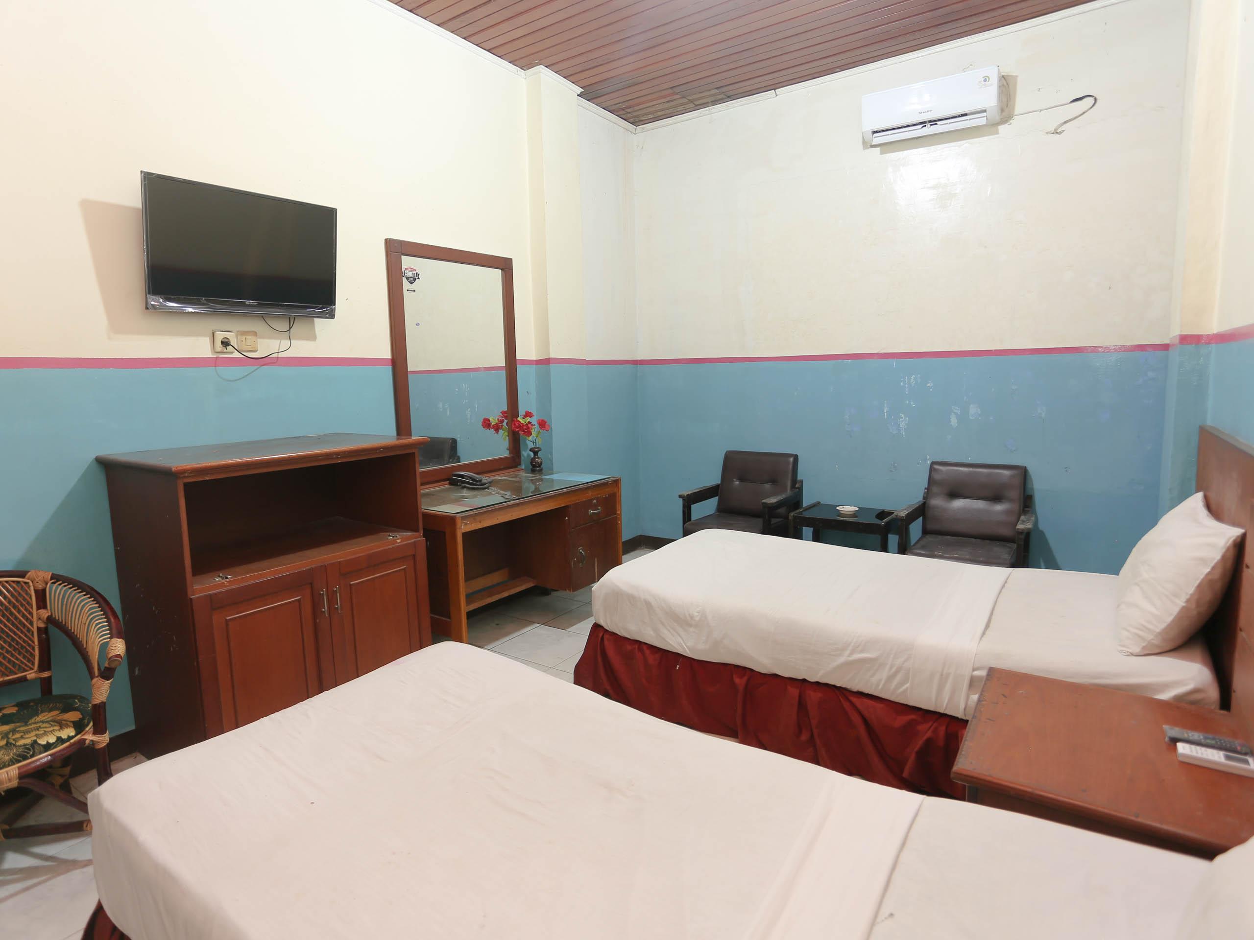 Urbanview Hotel Kharisma Banjarmasin Banjarmasin  Exteriör bild