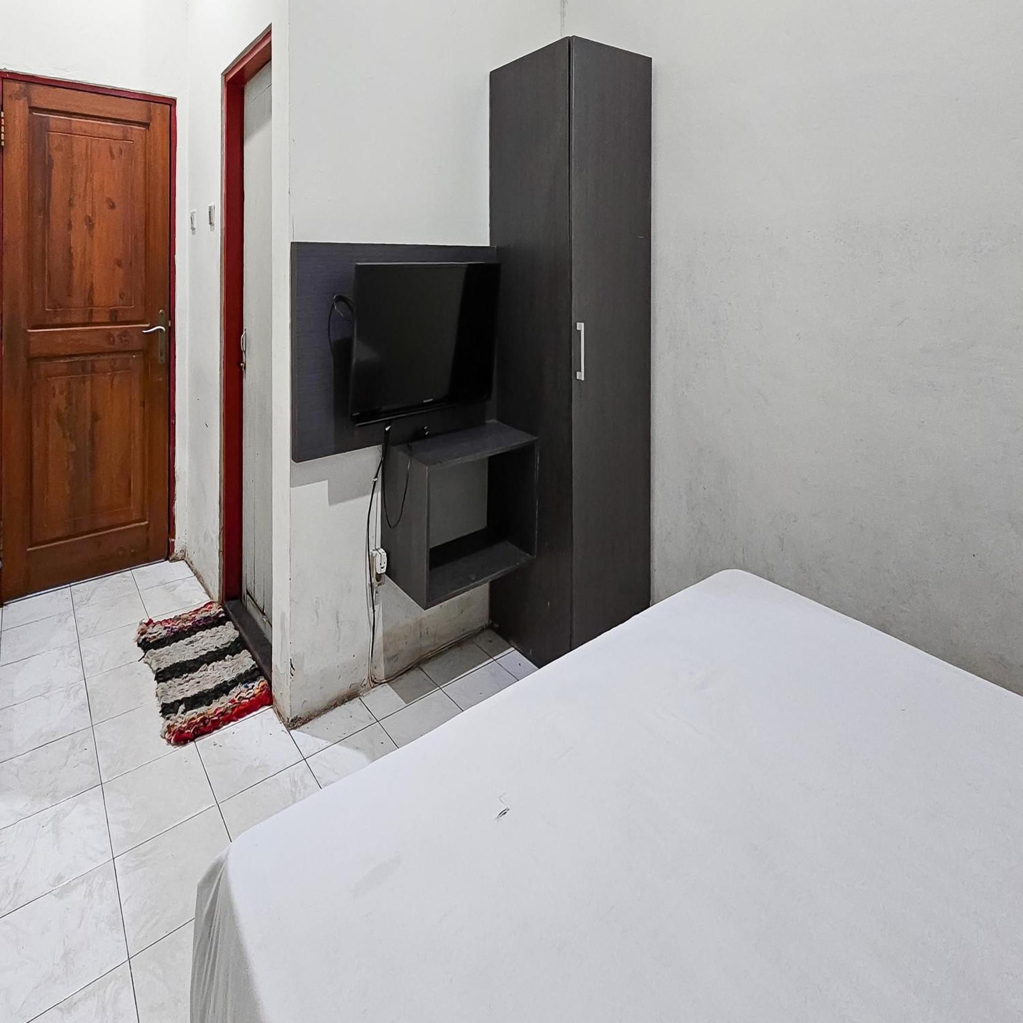 Urbanview Hotel Kharisma Banjarmasin Banjarmasin  Exteriör bild